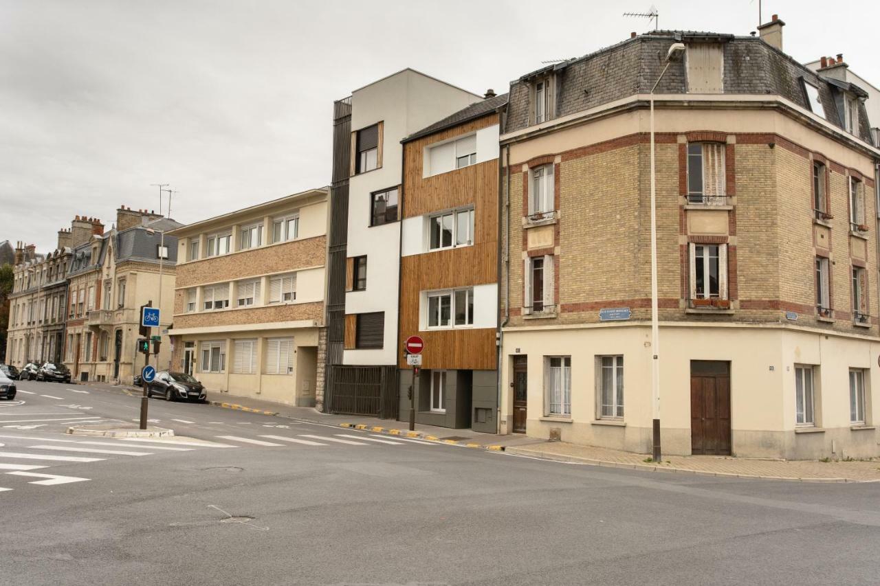 Appartement Au Pied De La Cathedrale Реймс Екстер'єр фото